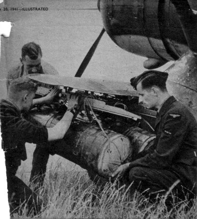 Lysander parachute containers