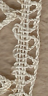 Bobbin lace - footsides