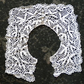 Bedfordshire lace collar