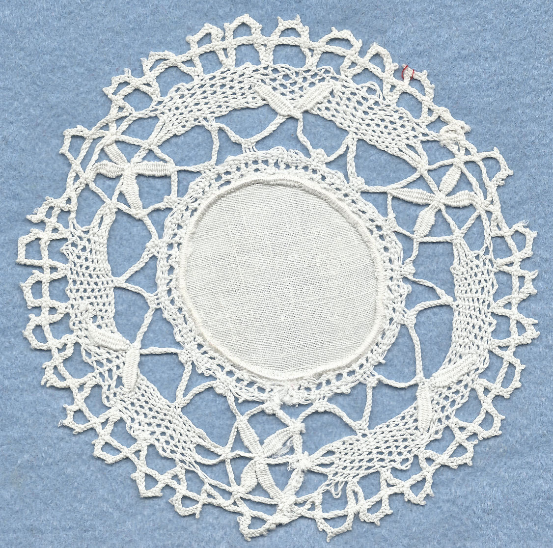 Bedfordshire lace mat