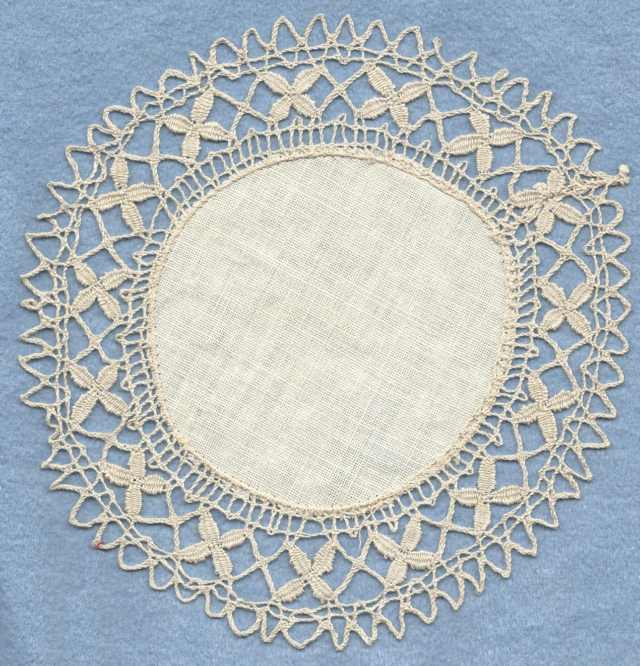 Bedfordshire Maltese lace mat