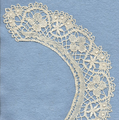 Bedfordshire lace - collar