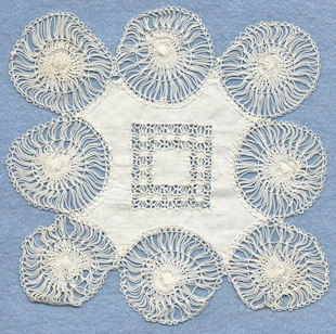 Tenerife lace mat