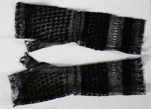 Black lace gloves