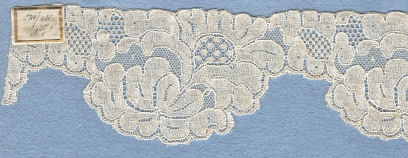 Machine lace edging