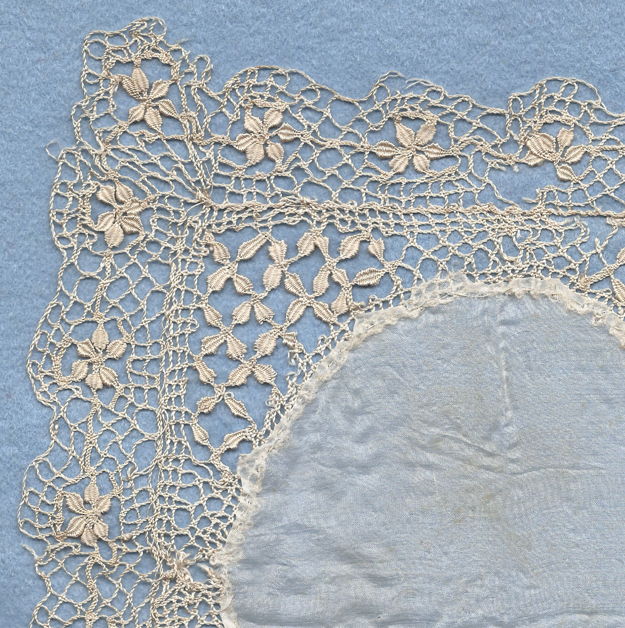 Maltese lace mat