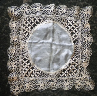 Maltese lace mat