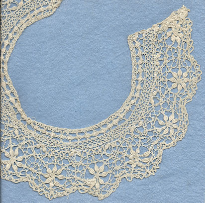 Maltese lace collar