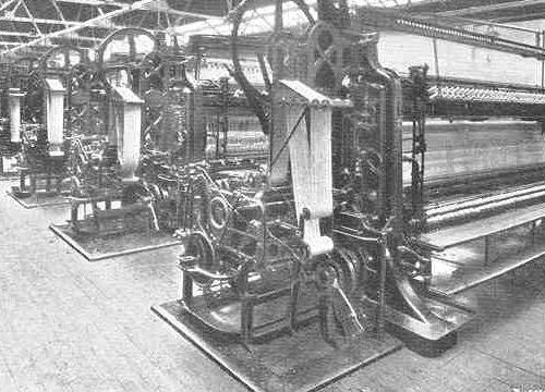 Lacemaking machine