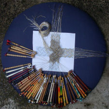 Bobbin lace cross