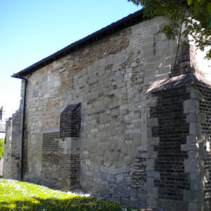 North side of Cellarer's Chequer