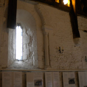 Roof support without corbel